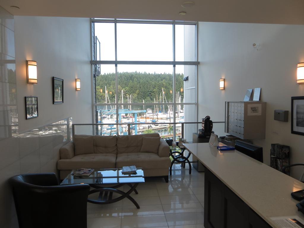 The Marinaside Resort 纳奈莫 外观 照片